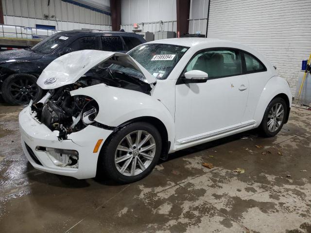 VOLKSWAGEN BEETLE S 2018 with VIN 3VWFD7AT0JM706297 - Photo from auction