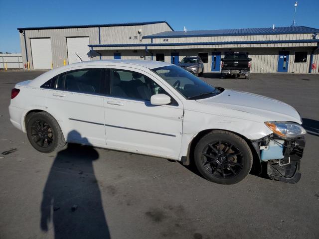 Photo 4 from auction – 2012 CHRYSLER 200 LX with VIN 1C3CCBAB7CN292418