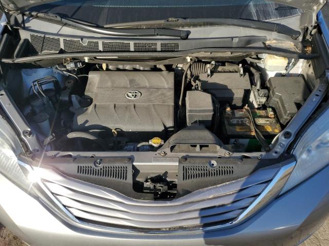 Photo 12 from auction – 2016 TOYOTA SIENNA XLE with VIN 5TDDK3DC8GS140337