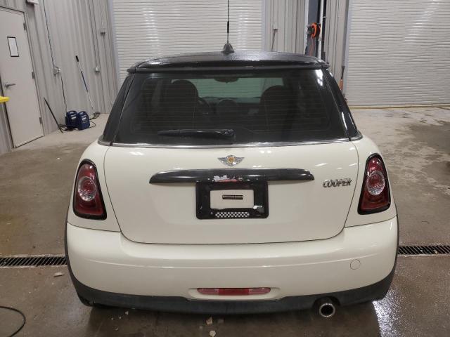 Photo 6 from auction – 2011 MINI COOPER with VIN WMWSU3C55BT093148
