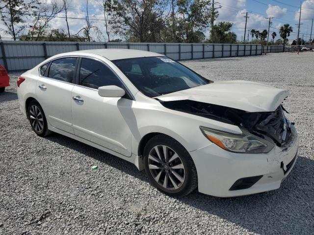Photo 4 from auction – 2017 NISSAN ALTIMA 2.5 with VIN 1N4AL3AP3HC248123