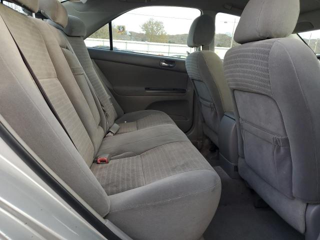 Photo 10 from auction – 2005 TOYOTA CAMRY LE with VIN 4T1BE32K25U095487