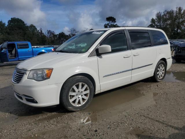Photo 1 from auction – 2013 CHRYSLER TOWN & COU with VIN 2C4RC1BG5DR620496