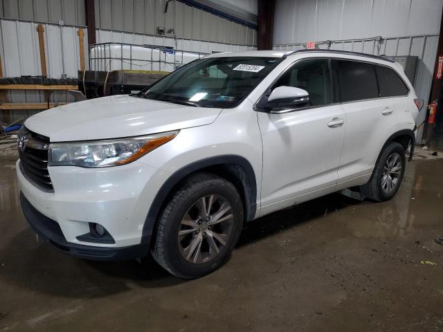 TOYOTA HIGHLANDER 2015 z numerem VIN 5TDKKRFH3FS063782 - Zdjęcie z aukcji