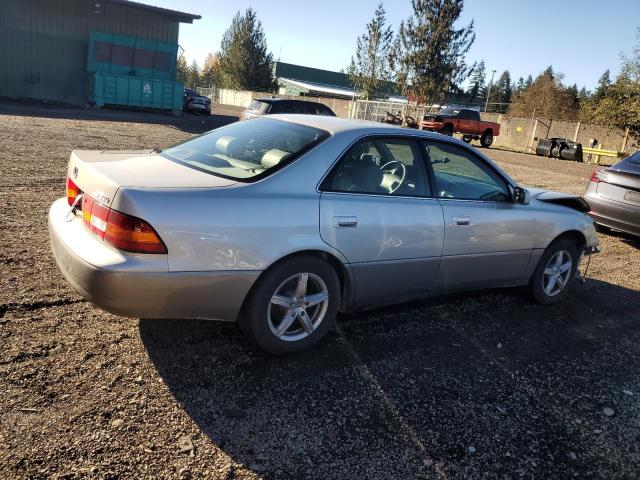 Photo 3 from auction – 1998 LEXUS ES 300 with VIN JT8BF28G7W0135973
