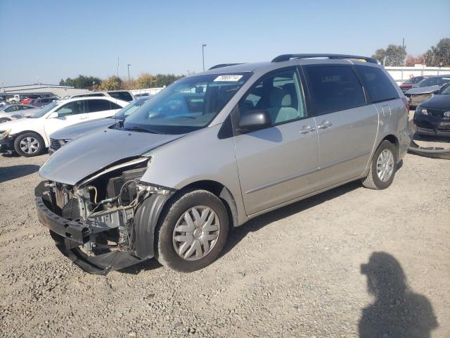 Photo 1 from auction – 2005 TOYOTA SIENNA CE with VIN 5TDZA23C25S234697
