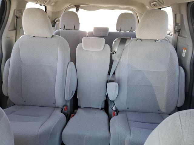 Photo 10 from auction – 2016 TOYOTA SIENNA LE with VIN 5TDKK3DC4GS714438