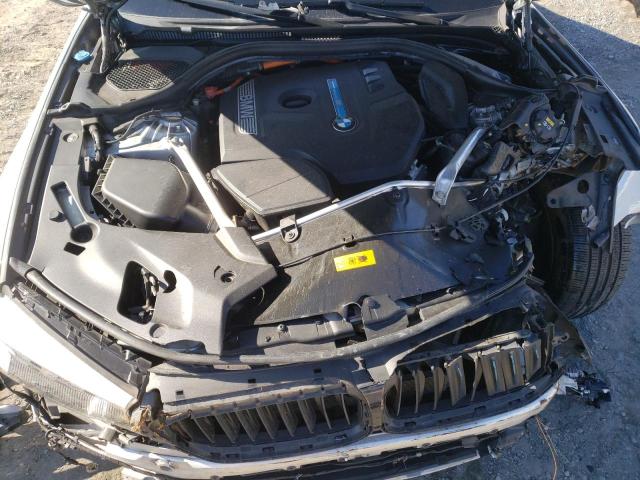Photo 11 from auction – 2018 BMW 530E with VIN WBAJA9C52JB253479