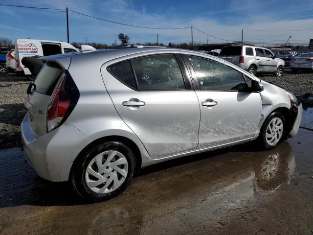 Photo 3 from auction – 2015 TOYOTA PRIUS C with VIN JTDKDTB39F1586710