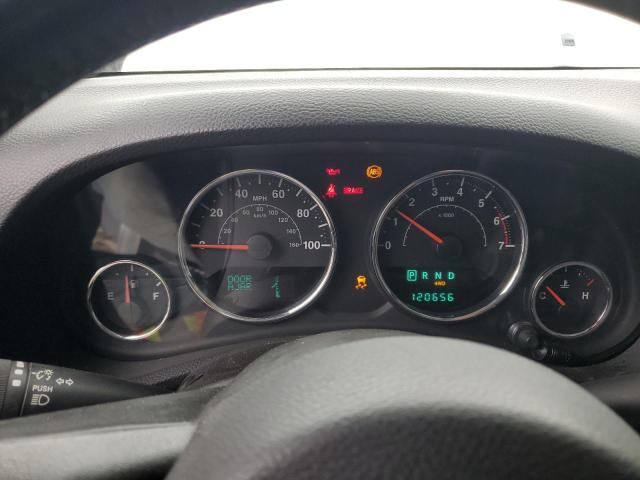 Photo 9 from auction – 2011 JEEP WRANGLER U with VIN 1J4HA3H10BL637447
