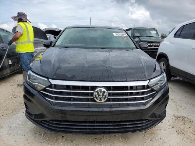 Photo 5 from auction – 2019 VOLKSWAGEN JETTA S with VIN 3VWCB7BU2KM237943