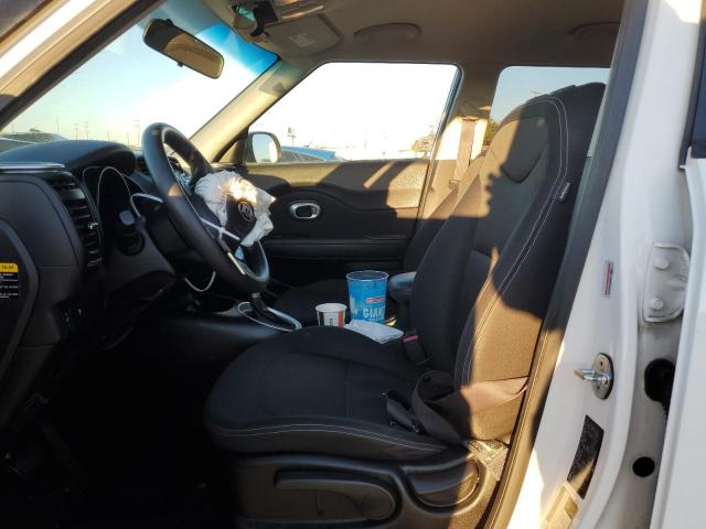 Photo 7 from auction – 2014 KIA SOUL with VIN KNDJN2A27E7063404