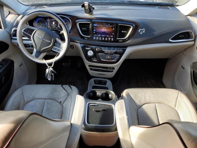 Photo 8 from auction – 2017 CHRYSLER PACIFICA L with VIN 2C4RC1GG7HR643034