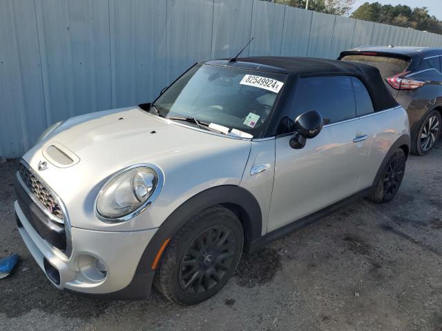 MINI COOPER S 2017 with VIN WMWWG9C33H3C82371 - Photo from auction