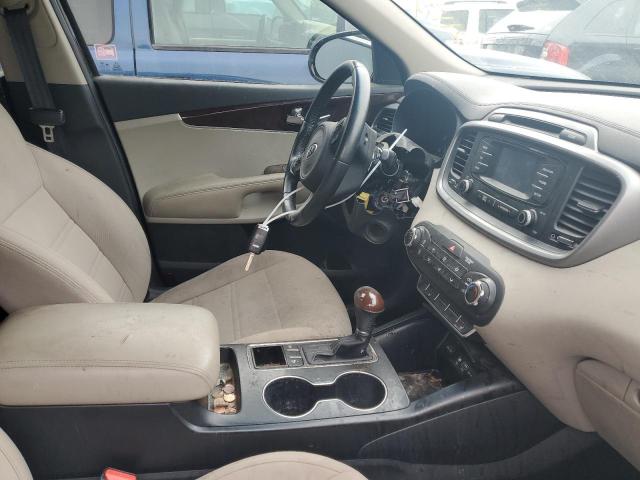 Photo 7 from auction – 2016 KIA SORENTO LX with VIN 5XYPG4A34GG011372