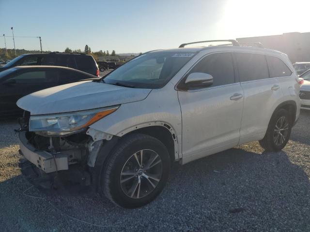 TOYOTA HIGHLANDER 2016 with VIN 5TDKKRFH6GS144874 - Photo from auction