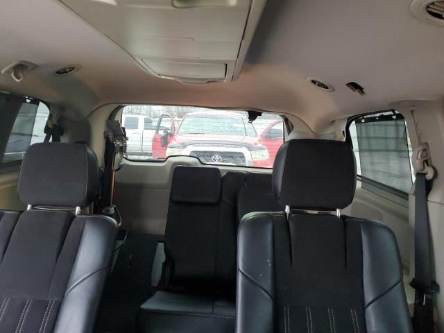 Photo 10 from auction – 2014 CHRYSLER TOWN & COU with VIN 2C4RC1CG4ER424596