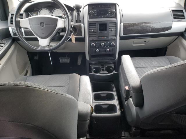 Photo 8 from auction – 2010 DODGE GRAND CARA with VIN 2D4RN5D15AR122162