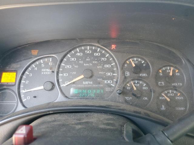 Photo 9 from auction – 2002 CHEVROLET SILVERADO with VIN 2GCEK19T721418405