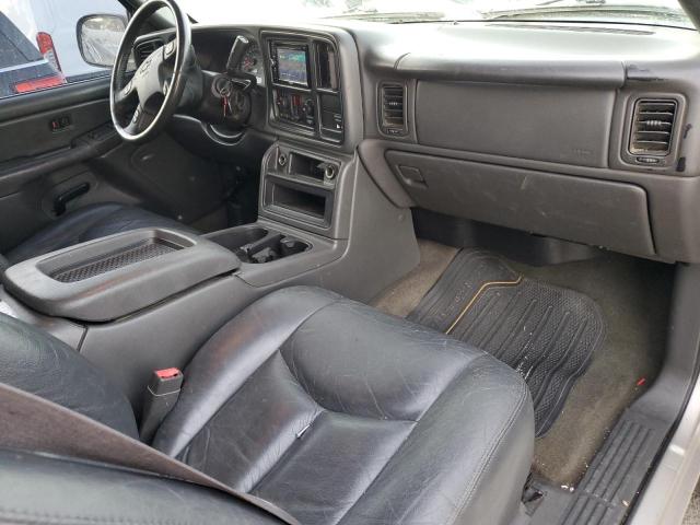 Photo 8 from auction – 2004 CHEVROLET SILVERADO with VIN 2GCEC19T641297527