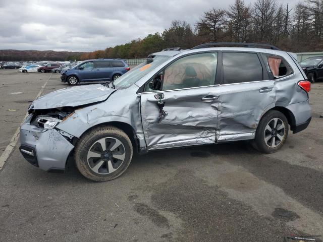 SUBARU FORESTER 2 2018 with VIN JF2SJARC4JH477012 - Photo from auction