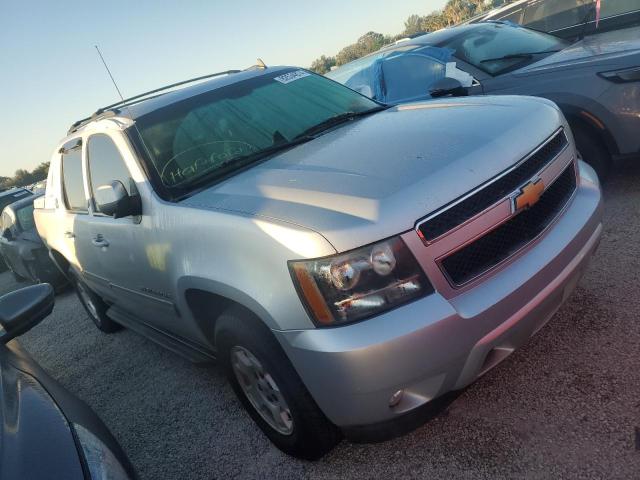 Photo 4 from auction – 2013 CHEVROLET AVALANCHE with VIN 3GNMCFE08DG166618