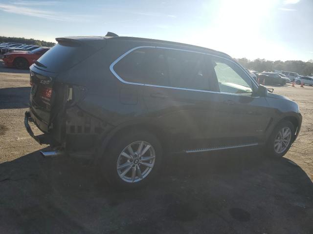 Photo 3 from auction – 2015 BMW X5 XDRIVE3 with VIN 5UXKR0C58F0P15928