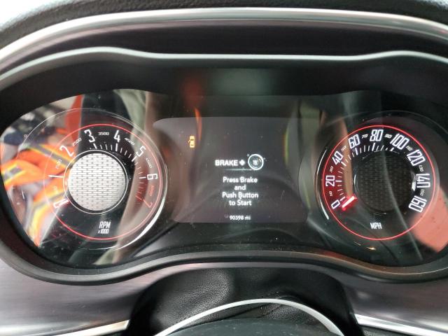 Photo 9 from auction – 2016 DODGE CHALLENGER with VIN 2C3CDZAGXGH345256