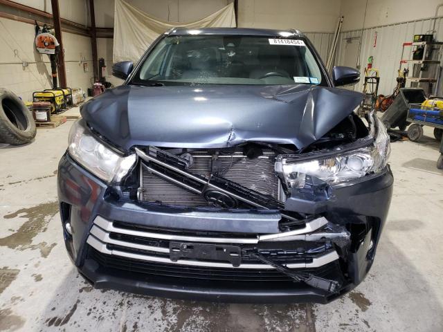 Photo 5 from auction – 2019 TOYOTA HIGHLANDER with VIN 5TDJZRFH5KS954111