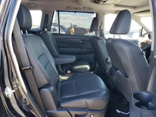 Photo 11 from auction – 2017 HONDA PILOT ELIT with VIN 5FNYF6H05HB088792