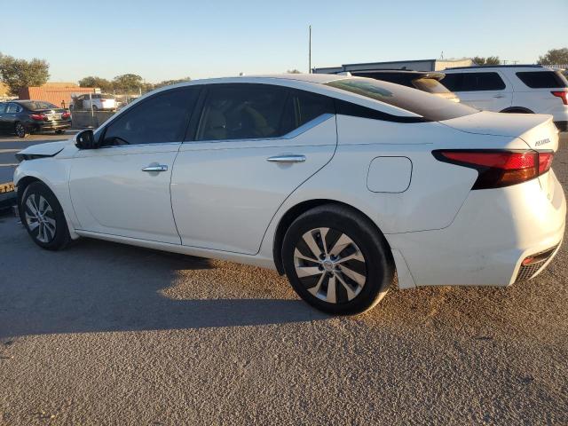 Photo 2 from auction – 2019 NISSAN ALTIMA S with VIN 1N4BL4BV5KN317591
