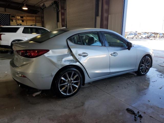 Photo 3 from auction – 2018 MAZDA 3 TOURING with VIN 3MZBN1V36JM208186