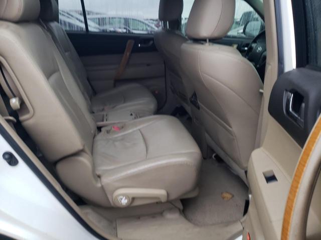 Photo 11 from auction – 2008 TOYOTA HIGHLANDER with VIN JTEEW44A482016762
