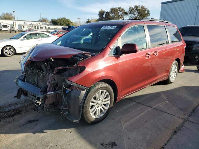 Photo 1 from auction – 2013 TOYOTA SIENNA XLE with VIN 5TDYK3DC4DS389764