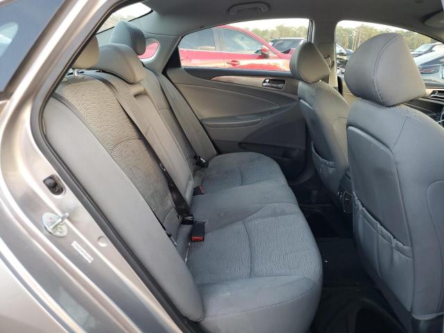 Photo 10 from auction – 2011 HYUNDAI SONATA with VIN KMHEC4A41BA017789