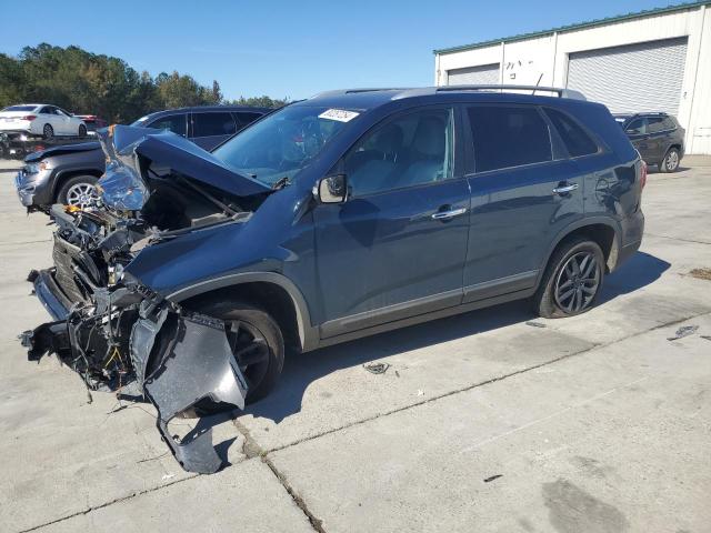 Photo 1 from auction – 2014 KIA SORENTO LX with VIN 5XYKT3A68EG547734