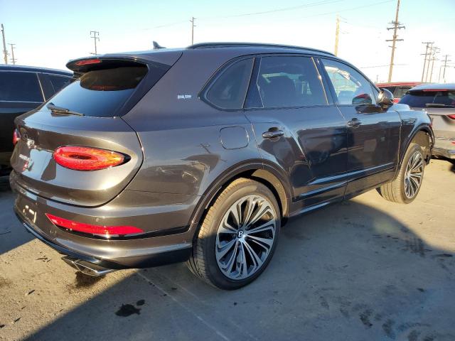 Photo 3 from auction – 2021 BENTLEY BENTAYGA with VIN SJAAM2ZV9MC032759