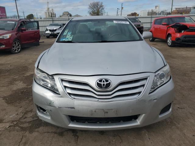 Zdjęcie 5 z aukcji – 2011 TOYOTA CAMRY BASE z VIN 4T1BF3EK9BU702389