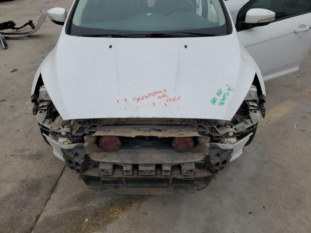 Photo 11 from auction – 2015 FORD FOCUS SE with VIN 1FADP3K22FL282622