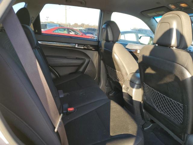 Photo 11 from auction – 2014 KIA SORENTO LX with VIN 5XYKTCA68EG504947
