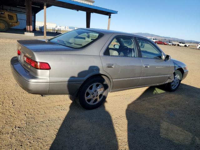 Photo 3 from auction – 1998 TOYOTA CAMRY LE with VIN JT2BF28K9W0122995