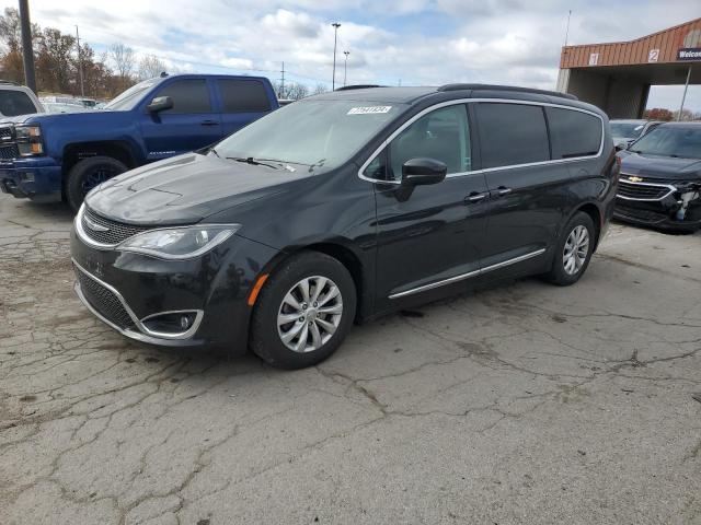 CHRYSLER PACIFICA T 2017 with VIN 2C4RC1BG6HR539853 - Photo from auction