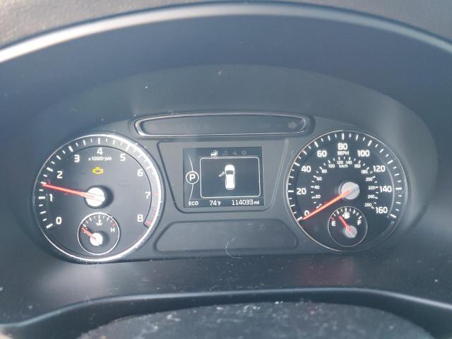 Photo 9 from auction – 2016 KIA SORENTO EX with VIN 5XYPH4A53GG077409