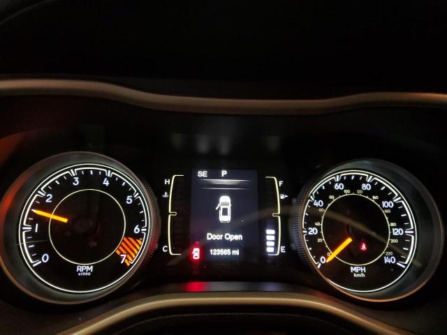 Photo 9 from auction – 2015 JEEP CHEROKEE L with VIN 1C4PJMCBXFW776268