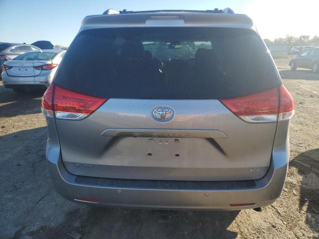 Photo 6 from auction – 2012 TOYOTA SIENNA XLE with VIN 5TDYK3DC8CS272008