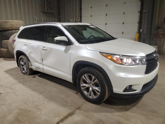 Photo 4 from auction – 2015 TOYOTA HIGHLANDER with VIN 5TDJKRFH9FS080646