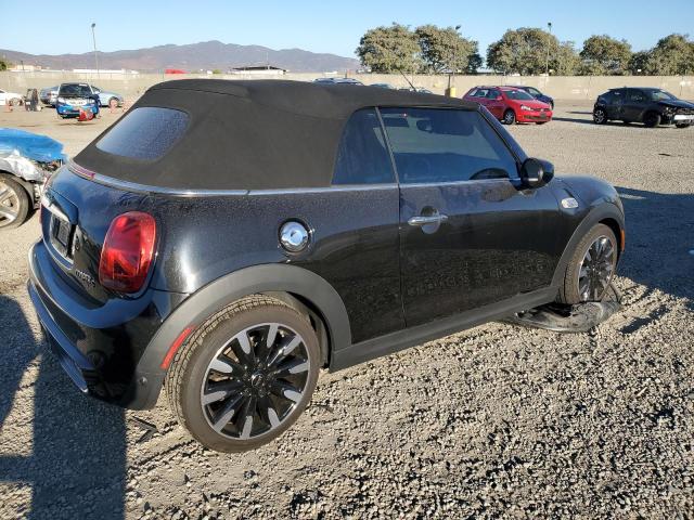 Photo 3 from auction – 2021 MINI COOPER S with VIN WMWWJ5C02M3M20151