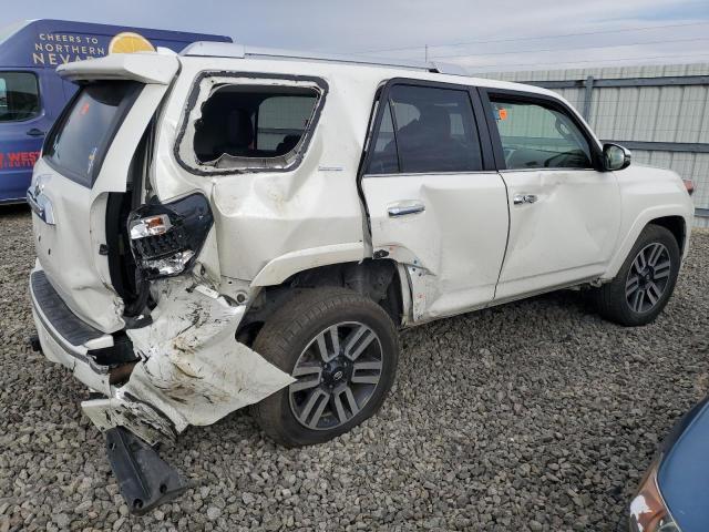 Photo 3 from auction – 2018 TOYOTA 4RUNNER SR with VIN JTEBU5JR2J5543258