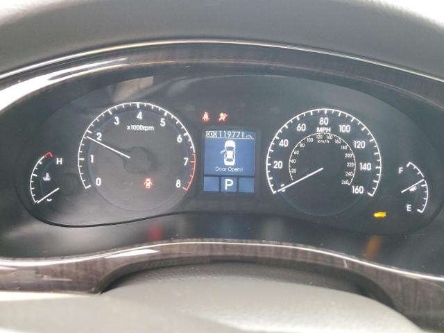 Photo 9 from auction – 2011 HYUNDAI GENESIS 3. with VIN KMHGC4DE2BU137581