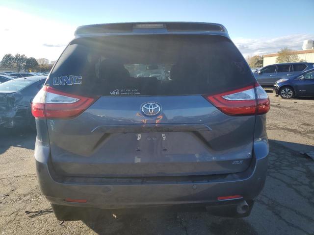 Photo 6 from auction – 2017 TOYOTA SIENNA XLE with VIN 5TDYZ3DC4HS875413